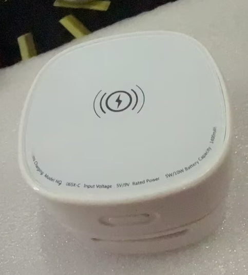 Mini Desk Vacuum Cleaner (USB Rechargeable) — Keyboard & Desk Cleaner